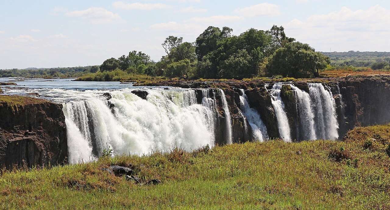 Victoria Falls, Zimbabwe 01